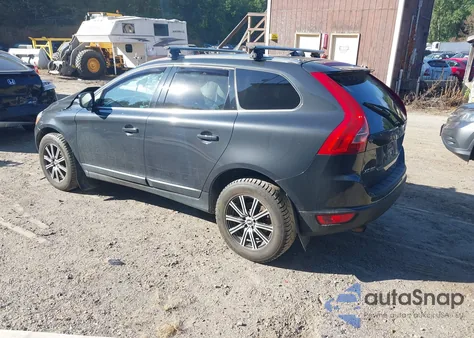 2012 Volvo Xc60 3.2 Premier z USA, uszkodzony, nr VIN YV4940DZ9C2253456
